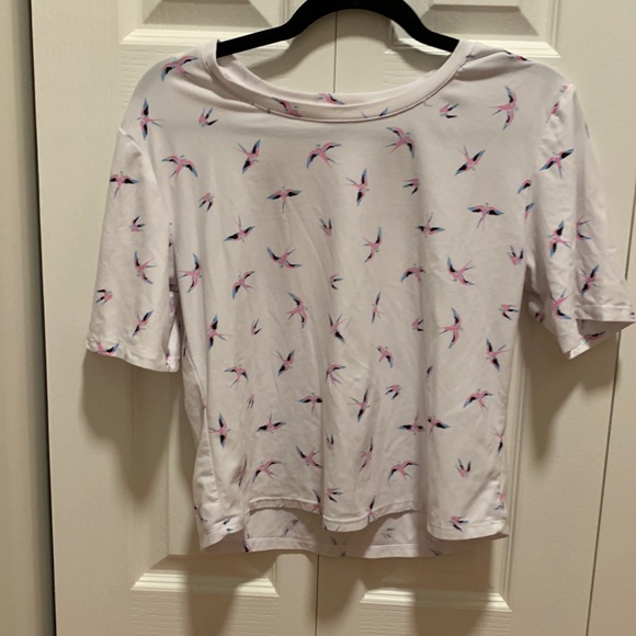 White T-shirt with Birds Print. - Picture 1 of 2